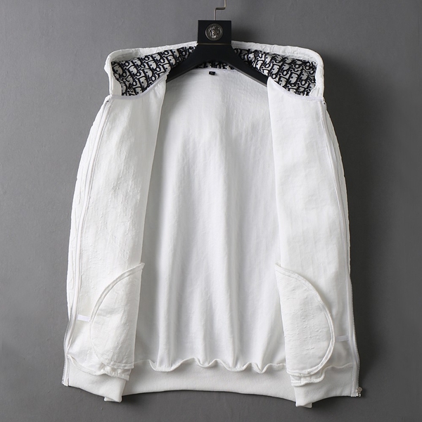 ブランドジャケット側面デザイン